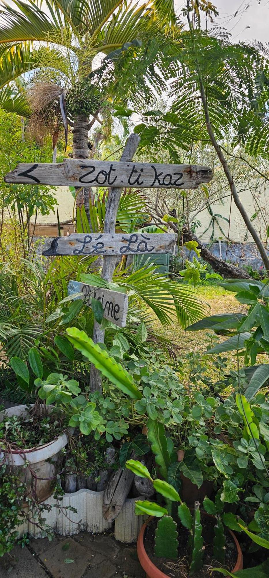 Ti Kaz Cheu Nous Villa Saint-Louis Exterior foto